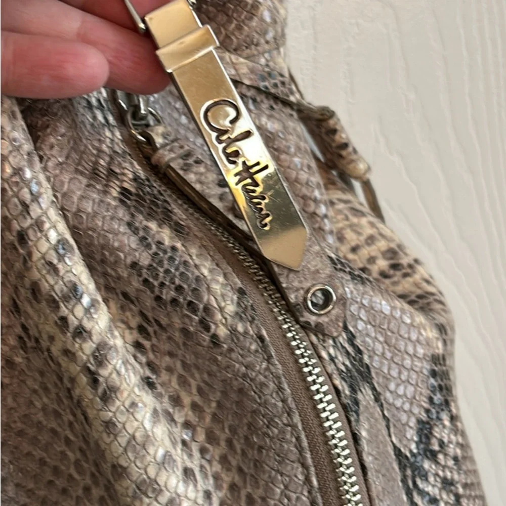 Cole Haan Snakeskin Hobo Bag Brown & Black EUC Magnetic Closure Tons of Pockets